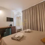 Casa de hóspedes Alberobbe Luxury 4*