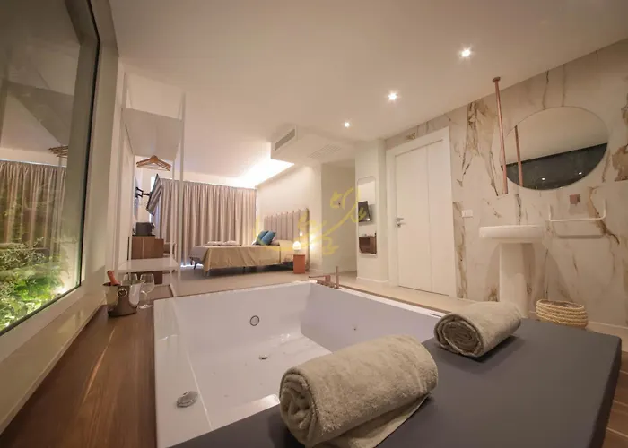 Alberobbe Luxury 4* Alberobello