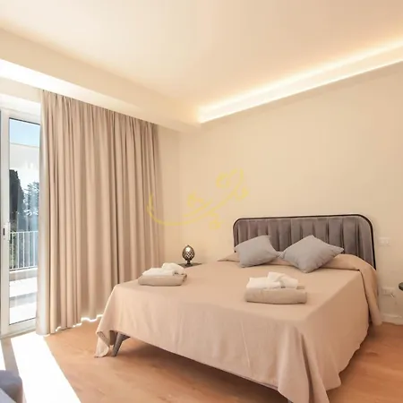 Alberobbe Luxury בית הארחה