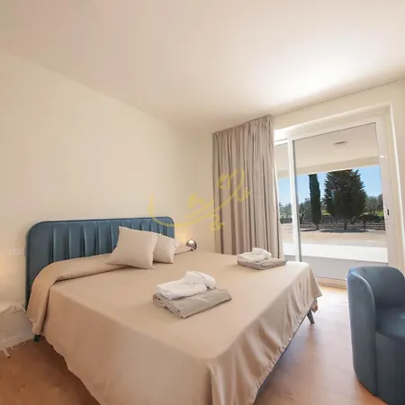 Alberobbe Luxury בית הארחה אלברובלו