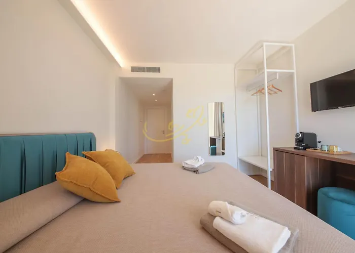 Pensión Alberobbe Luxury 4*